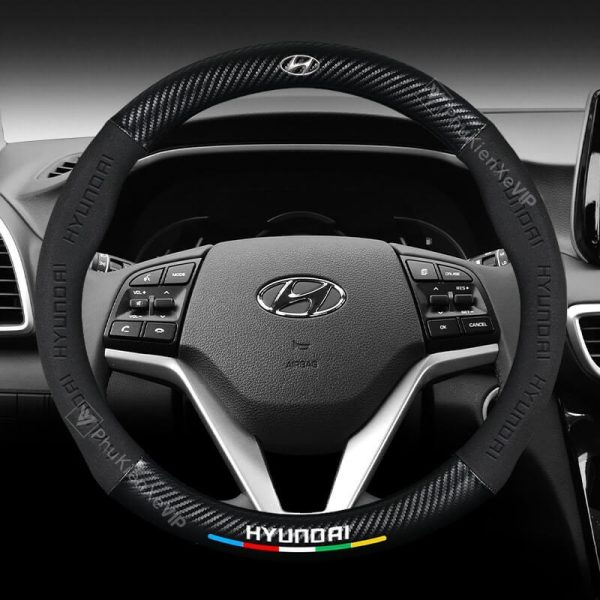 Bọc Vô Lăng Xe Ô Tô Hyundai Accent Da Lộn 3D & Sợi Carbon