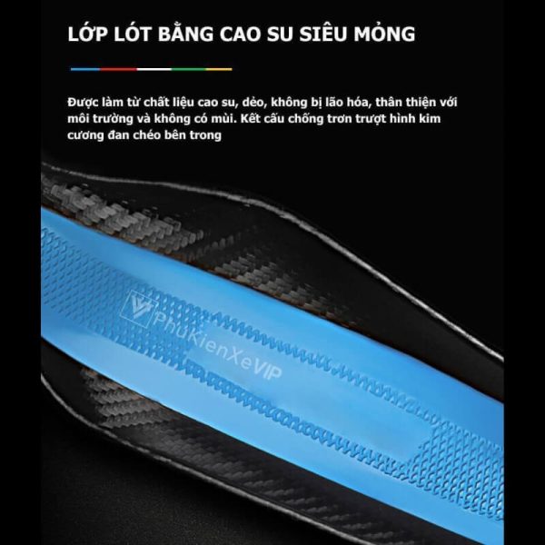 Bọc Vô Lăng Xe KIA Chất Liệu Da Lộn 3D Sợi Carbon Sang Trọng