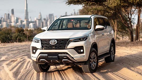 Nâng cấp phụ kiện cho Toyota Fortuner giúp tăng cường tiện ích,mang lại trải nghiệm lái xe an toàn và thú vị hơn