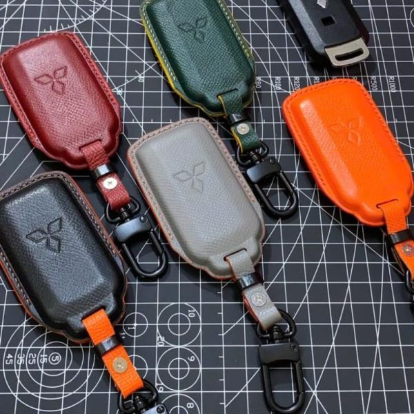 bao da bọc chìa khoá ô tô Mitsubishi handmade cao cấp