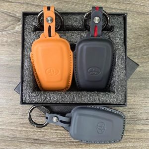 Bao da bọc chìa khóa ô tô Toyota da bò sang trọng