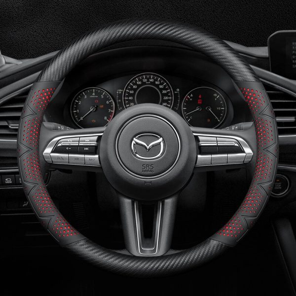 Bọc vô lăng xe Mazda chất liệu Sợi Carbon cao cấp
