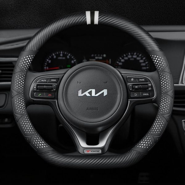 Bọc vô lăng xe KIA chất liệu Carbon cao cấp