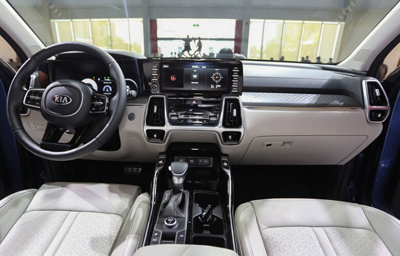 Vì sao nên bọc vô lăng ô tô KIA Sorento?