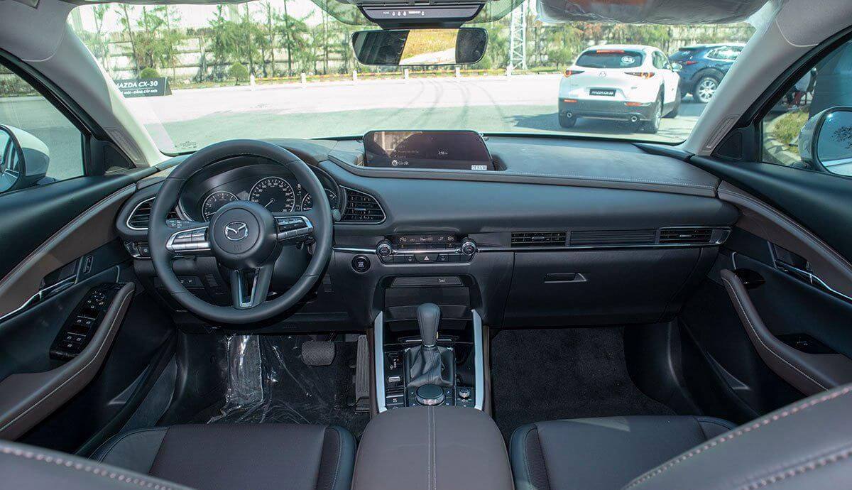 Khi nào cần bọc vô lăng ô tô Mazda CX-30?