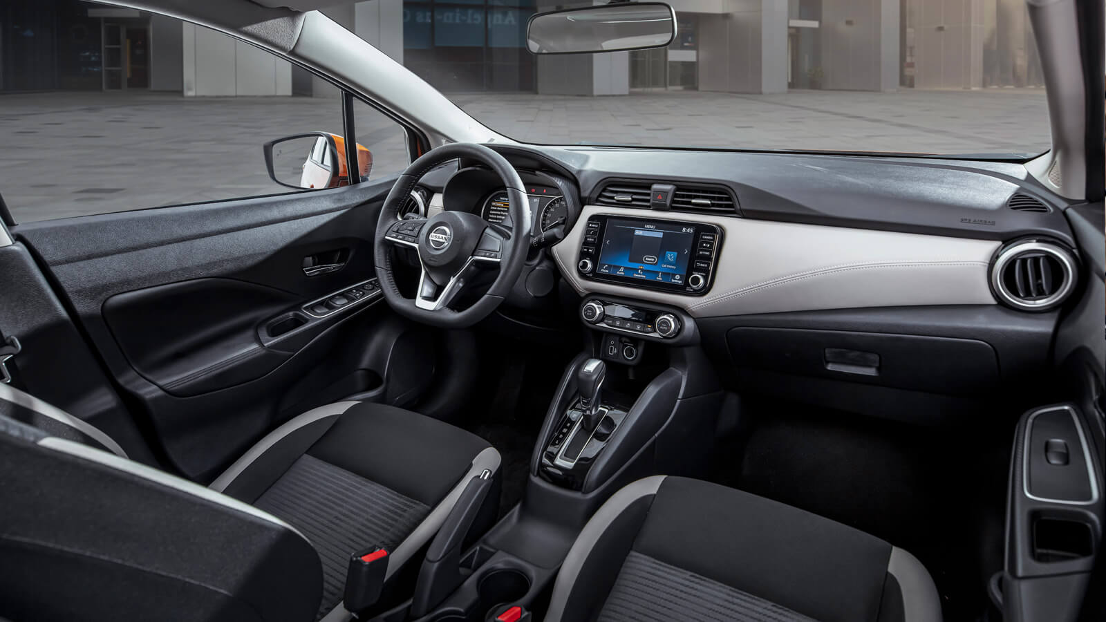 Tại sao nên bọc vô lăng cho ô tô Nissan Almera?