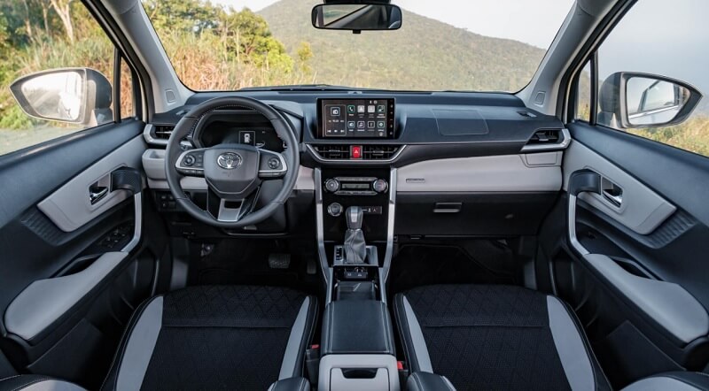 Bọc vô lăng Toyota Avanza Premio có ảnh hưởng đến độ an toàn khi điều khiển xe không?