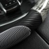 Bọc vô lăng sợi carbon vân gỗ anh đào gân cao su sang trọng