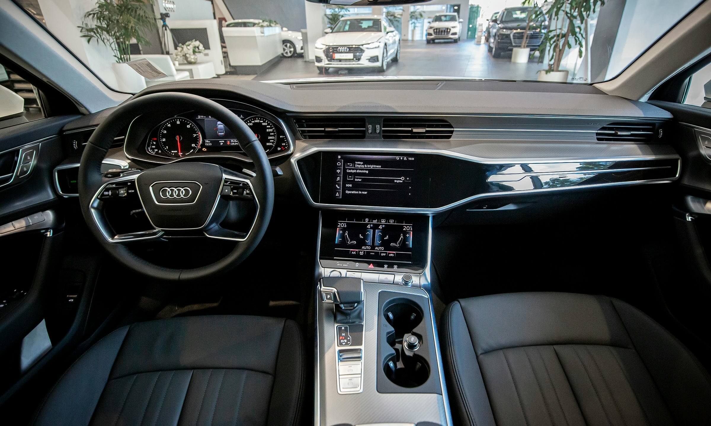 Bọc vô lăng cho Audi A6 có ảnh hưởng đến cảm giác cầm lái và an toàn khi điều khiển xe không?