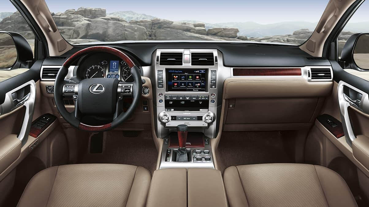 Bọc vô lăng có ảnh hưởng đến vẻ sang trọng của nội thất Lexus GX không?