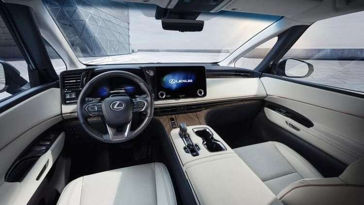 Bọc vô lăng có làm ảnh hưởng đến thiết kế nội thất xe hạng sang Lexus LM hay không?