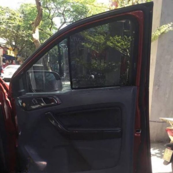 Rèm che nắng nam châm ô tô Ford Everest cao cấp