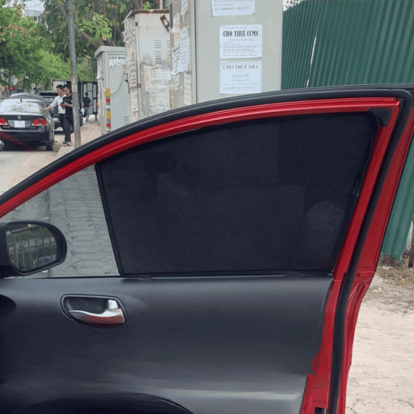 Rèm che nắng nam châm ô tô KIA Soluto cao cấp