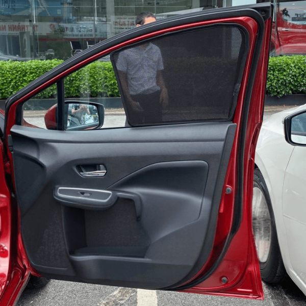Rèm che nắng nam châm ô tô Nissan Almera cao cấp