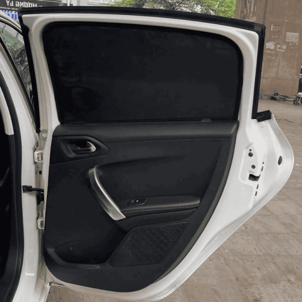 Rèm che nắng nam châm ô tô Peugeot Traveller cao cấp