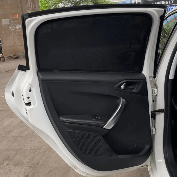 Rèm che nắng nam châm ô tô Peugeot Traveller cao cấp