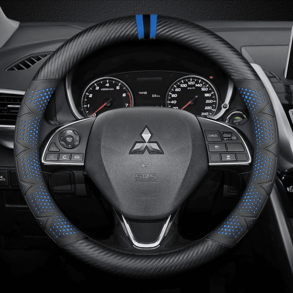 Bọc vô lăng xe Mitsubishi sợi Carbon cao cấp phong cách thể thao
