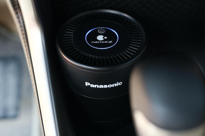 Máy lọc không khí ô tô Panasonic