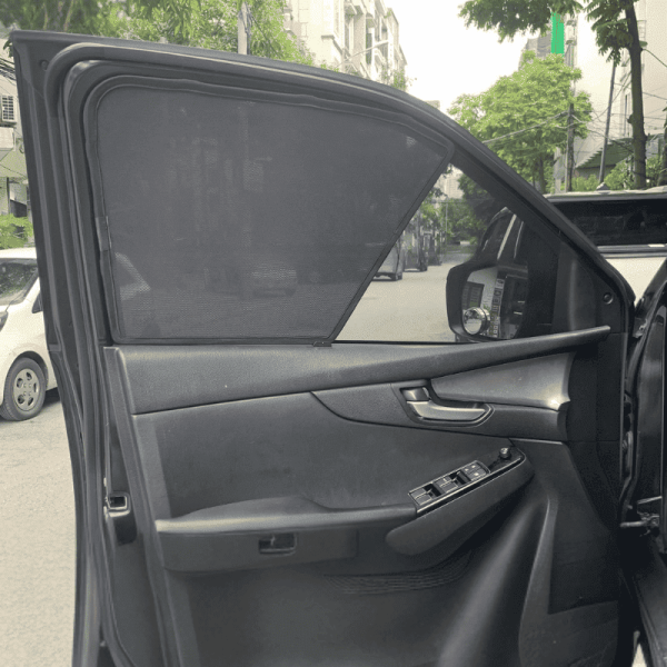 Rèm che nắng nam châm ô tô Mazda BT-50 cao cấp