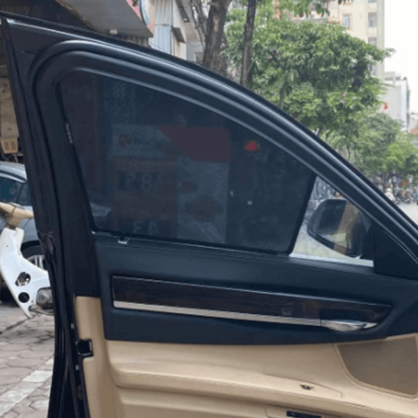 Rèm che nắng nam châm ô tô BMW 7-Series cao cấp