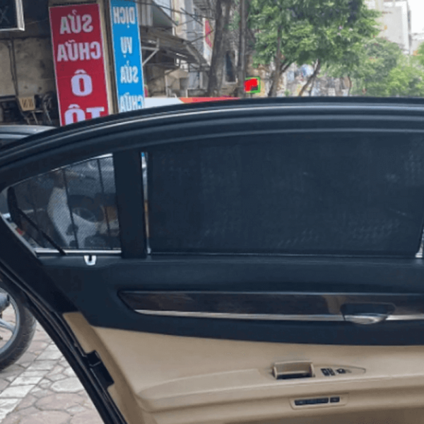 Rèm che nắng nam châm ô tô BMW 7-Series cao cấp