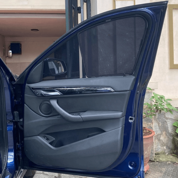 Rèm che nắng nam châm ô tô BMW X7 cao cấp