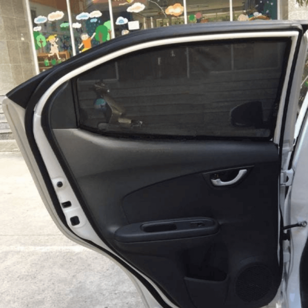 Rèm che nắng nam châm ô tô Honda Brio cao cấp