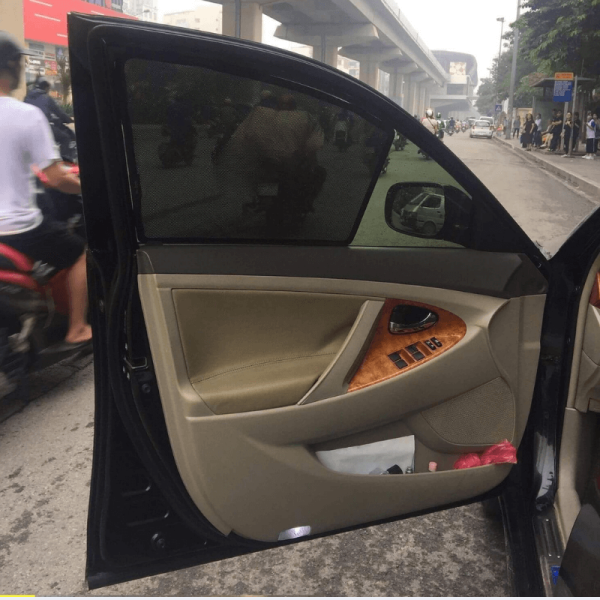 Rèm che nắng nam châm ô tô Toyota Camry cao cấp