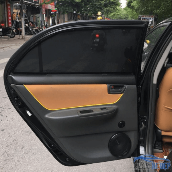 Rèm che nắng nam châm ô tô Toyota Corolla Altis cao cấp