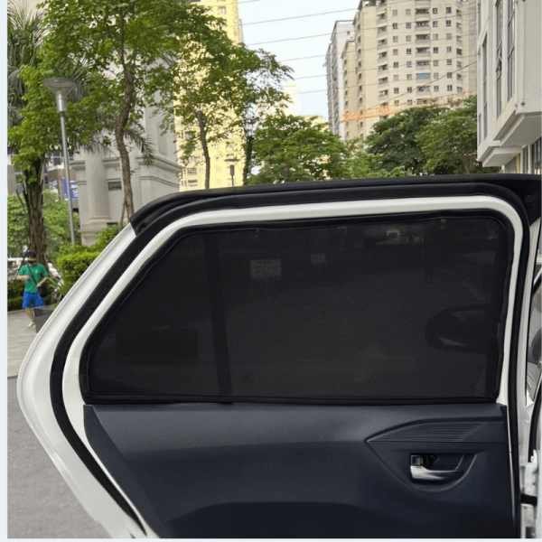 Rèm che nắng nam châm ô tô Toyota Wigo cao cấp