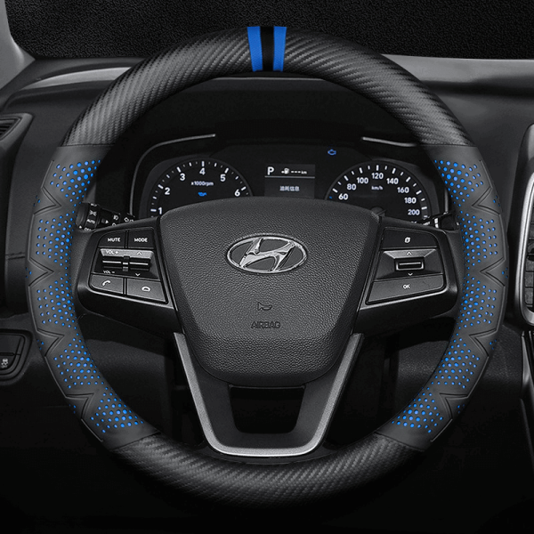 Bọc vô lăng xe Hyundai chất liệu sợi Carbon họa tiết 3D hiện đại