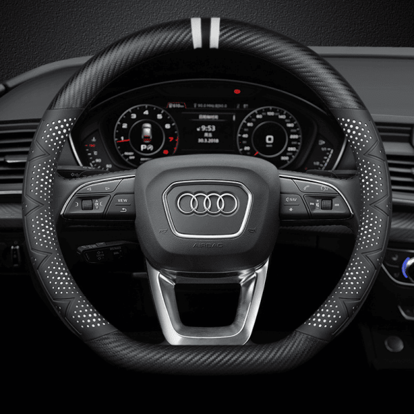 Bọc vô lăng xe Audi chất liệu Carbon thể thao, hiện đại