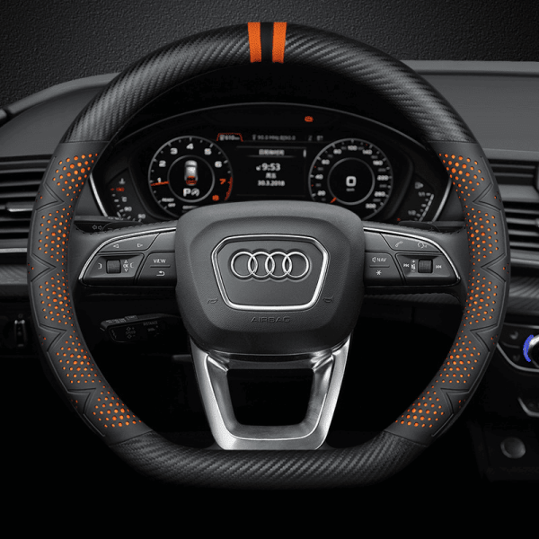 Bọc vô lăng xe Audi chất liệu Carbon thể thao, hiện đại