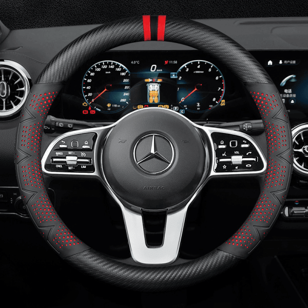 Bọc vô lăng xe Mercedes chất liệu Carbon thể thao, hiện đại
