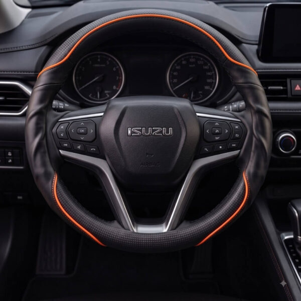 Bọc vô lăng ISUZU chất liệu Da cừu thật vân Carbon cao cấp
