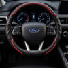 Bọc vô lăng xe Ford Da cừu thật vân Carbon cao cấp