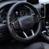 Bọc vô lăng xe Ford Da cừu thật vân Carbon cao cấp