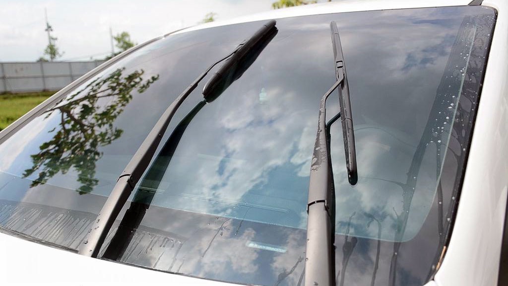 Sự khác biệt về kính lái giữa các dòng xe