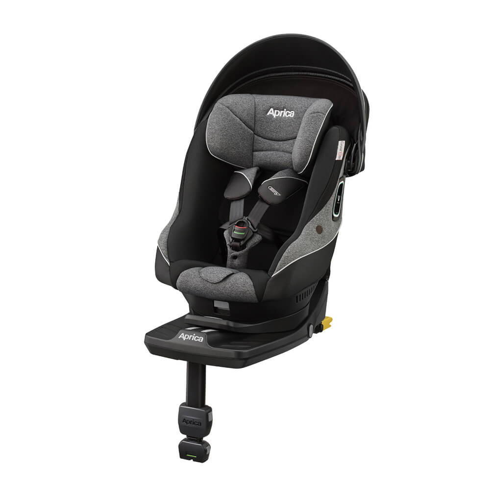 Ghế ngồi ô tô cho bé Aprica Cururila