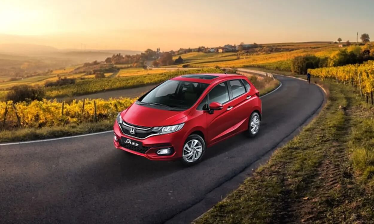 Phụ kiện nội thất và ngoại thất xe Honda Jazz bảo vệ toàn diện và nâng tầm phong cách xe