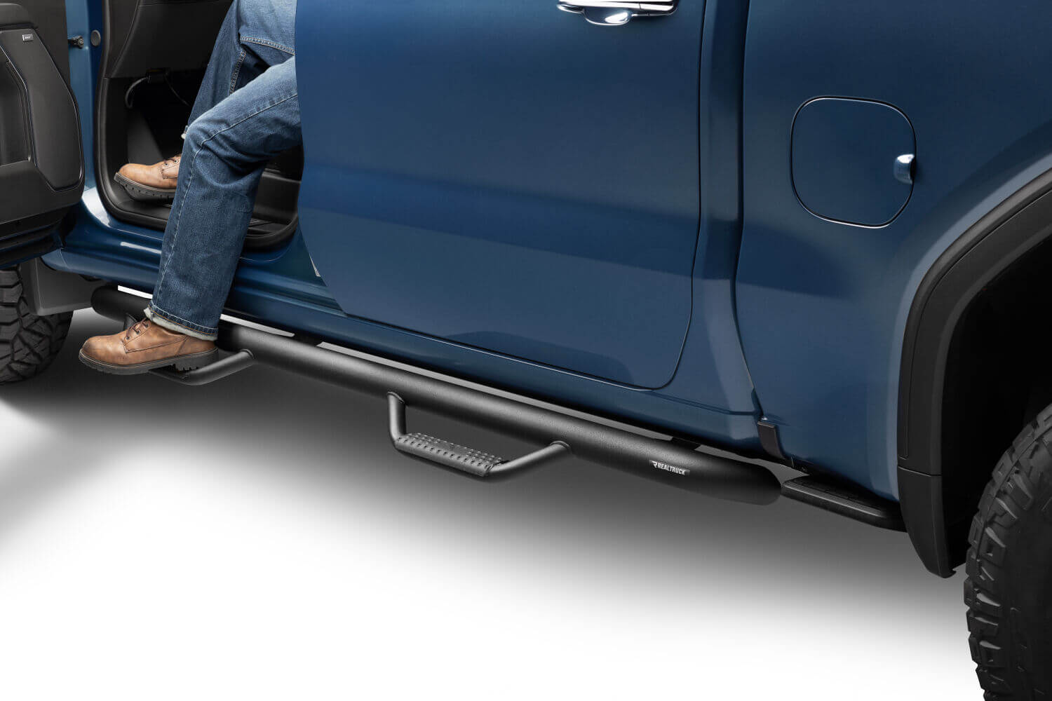 Bậc lên xuống Suzuki XL7 kiểu ống tròn