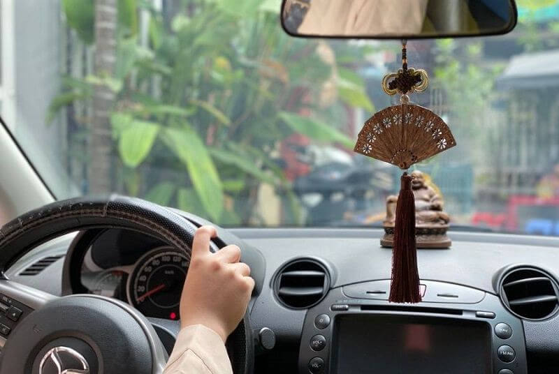 Khi không dùng khánh treo xe nữa thì xử lý thế nào cho đúng?