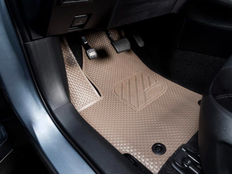 Thảm lót sàn xe Chevrolet Tahoe chất liệu PVC