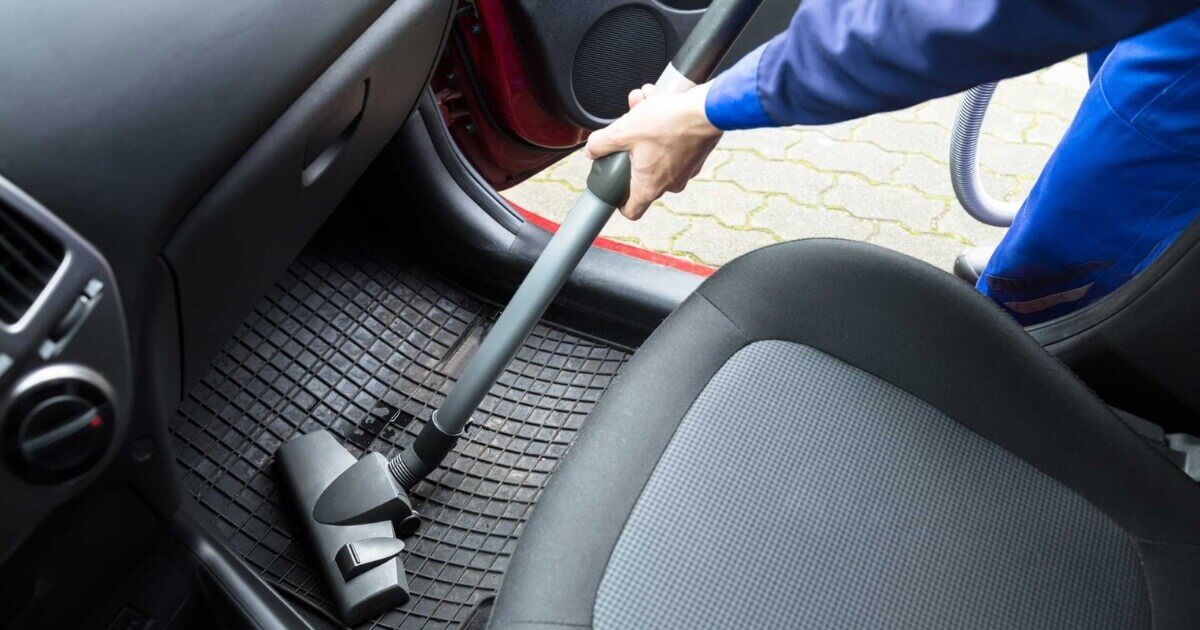 Thảm khó vệ sinh thường bị bỏ bê và xuống cấp nhanh hơn thực tế.