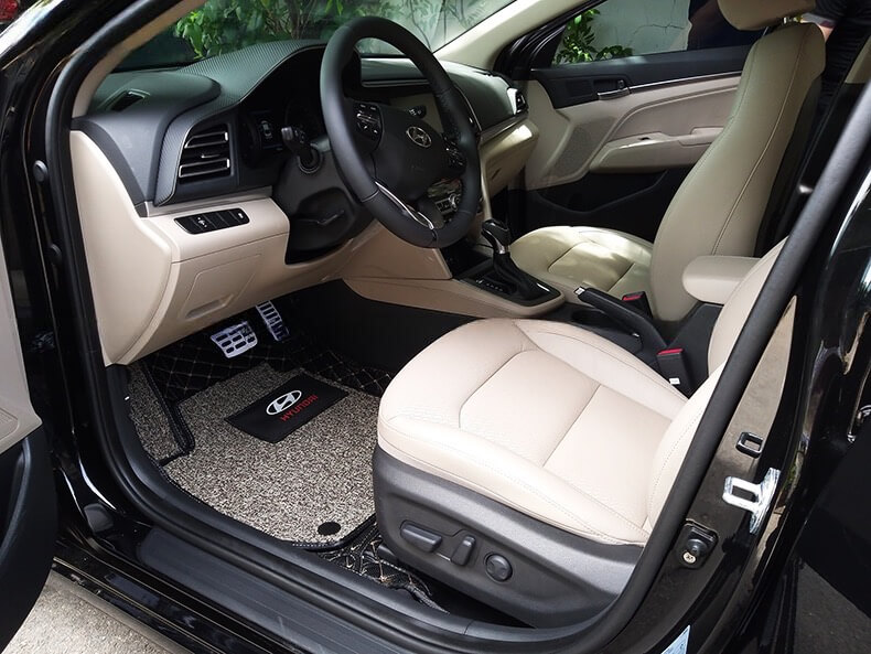 Lựa chọn thảm lót sàn chuẩn form cho xe Hyundai Grand i10