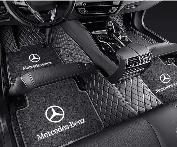 Lắp đặt thảm lót sàn ô tô để bảo vệ sàn zin nguyên bản được bền đẹp