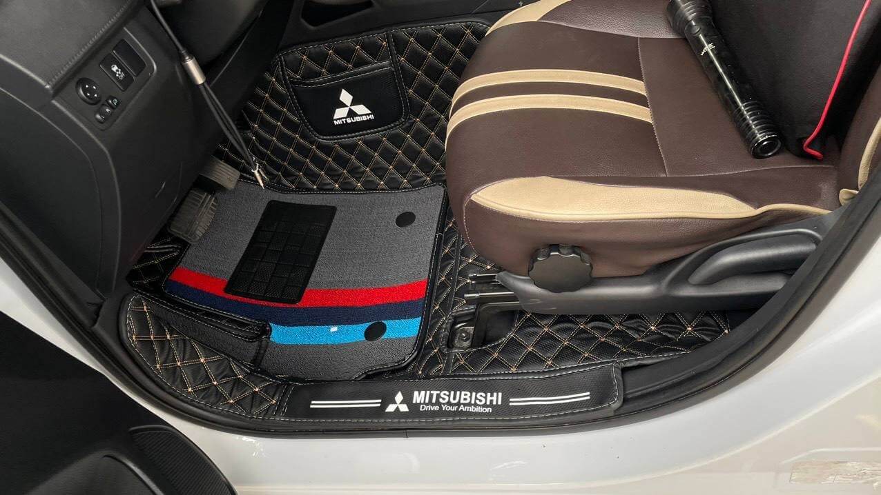 Thảm lót sàn ô tô đóng vai trò quan trọng trong việc bảo vệ sàn xe nguyên bản