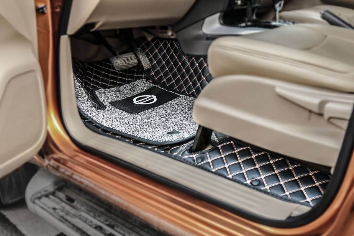 Thảm lót sàn thiết kế riêng theo cấu trúc sàn của xe Nissan Navara