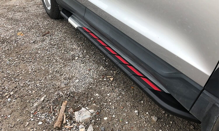 Bậc lên xuống ô tô VinFast VF8 mẫu pk01