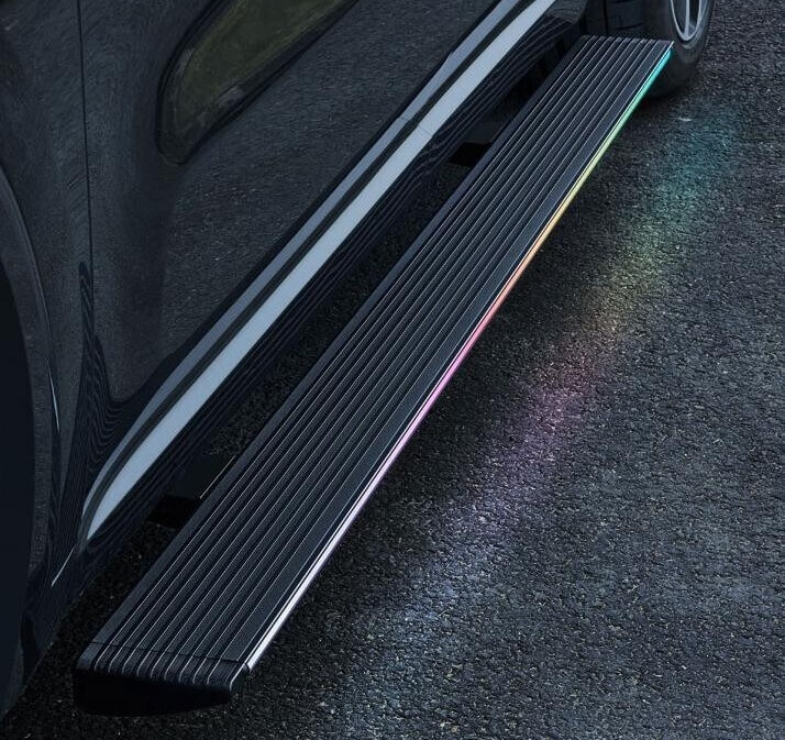 Bậc lên xuống xe VinFast VF6 điện tự động thông minh